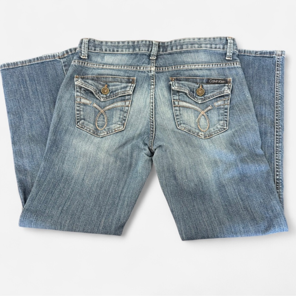 Calvin Klein Women’s Lean  Bootcut Jeans Medium Wash Size  10
